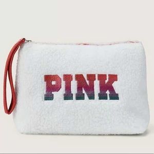 NWT Victoria’s Secret PINK Sherpa Wristlet Bag SKU:#852188QB9OS